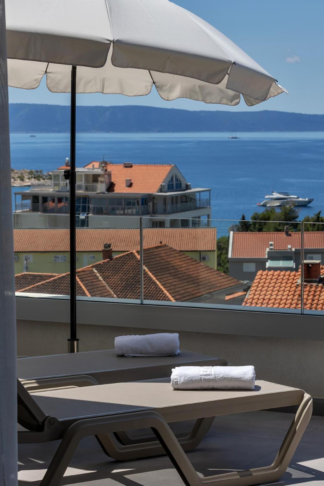 Apartments Dany Makarska Exteriör bild